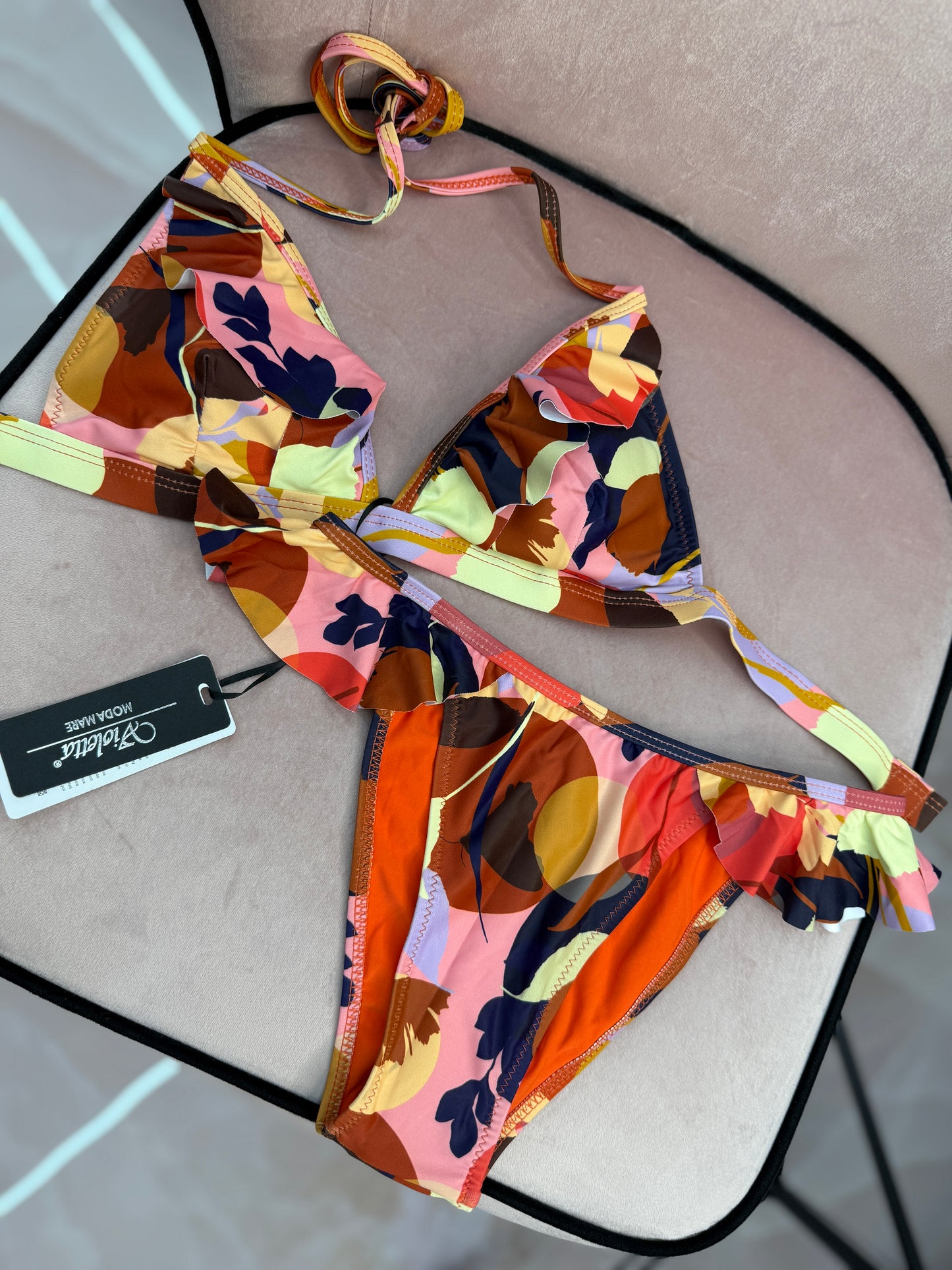 COSTUME FLOWER
