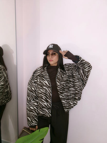 BOMBER CHOCO ZEBRATO