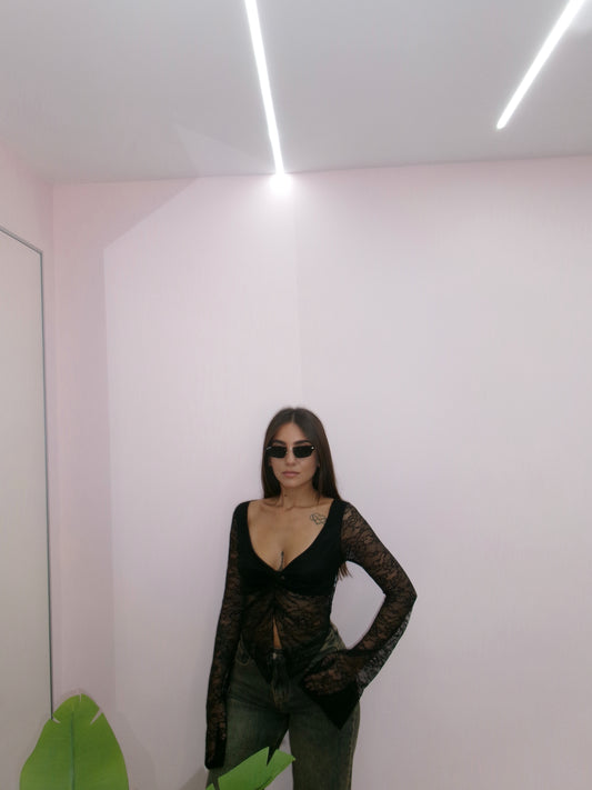 MAGLIA IN PIZZO NERA